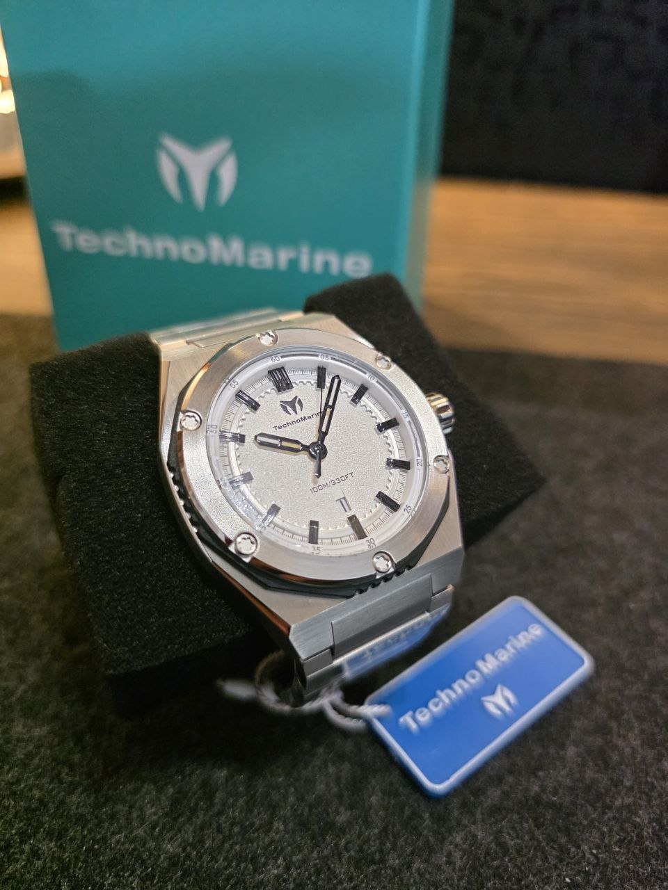 Technomarine TM-416060 coral esfera plateada